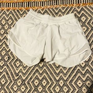 white lululemon hotty hot 4” shorts!!